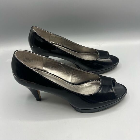 Bandolino Black Open Toe Heels Pumps - Picture 2 of 9